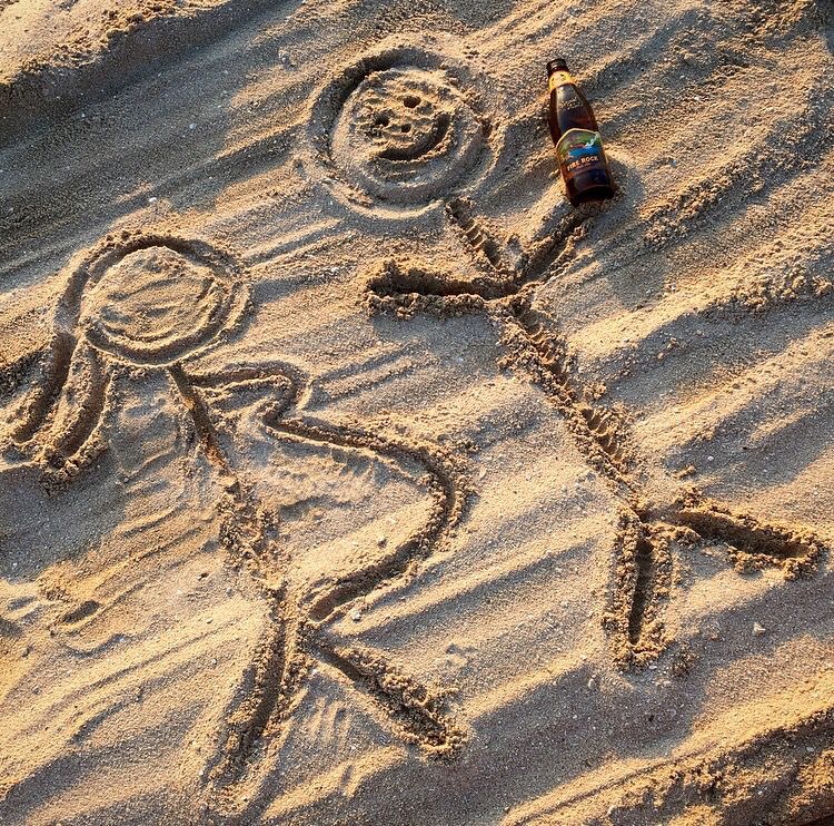 Sand couple